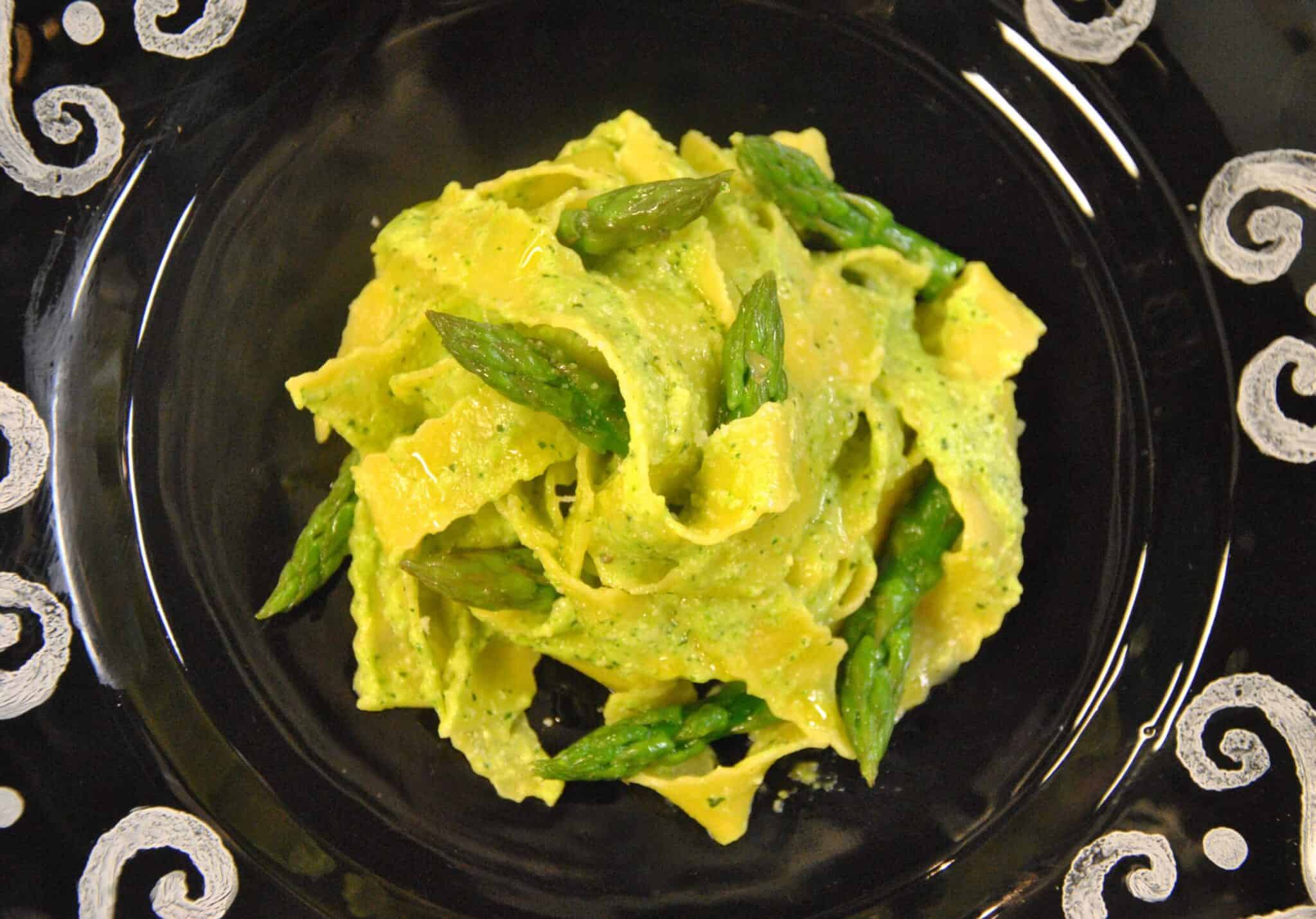 Pappardelle ricce agli asparagi_def