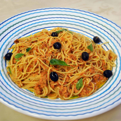 spaghetti-al-pesto-siciliano